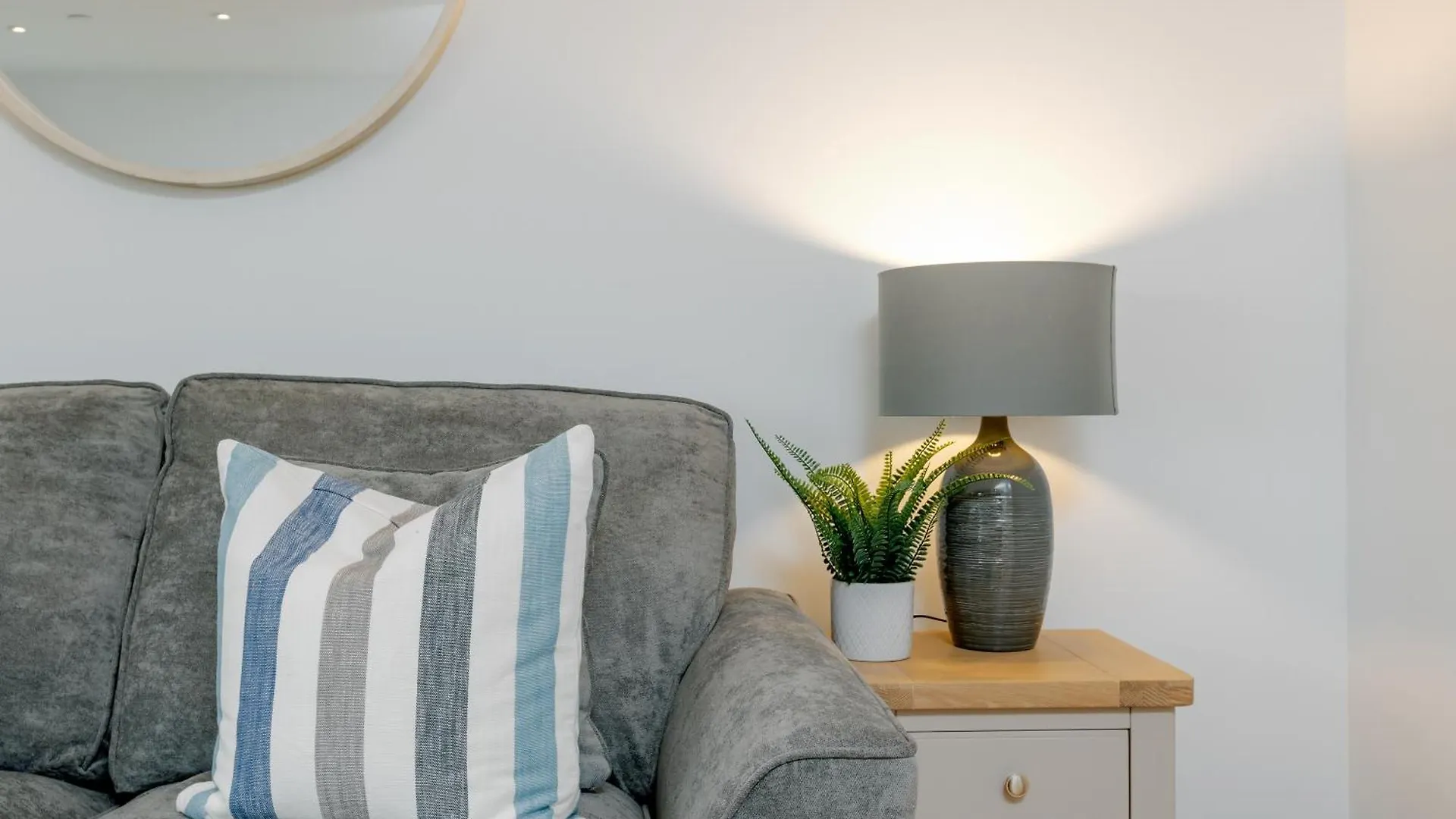 Starhost Residences - Spacious 1-Bed In Ocean Village Southampton United Kingdom